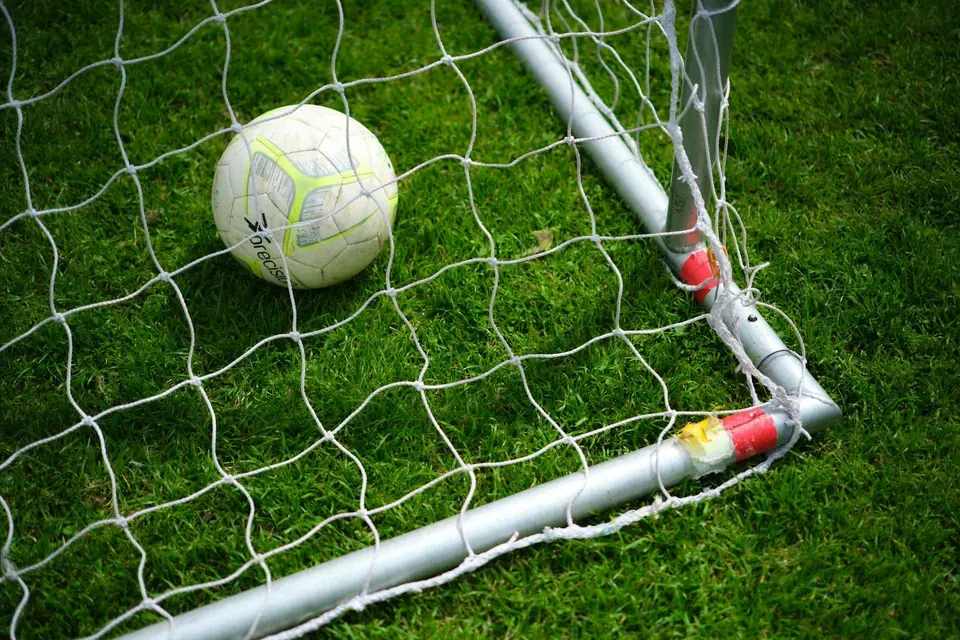 Finding Value in Form vs Odds Discrepancies: A Liverpool FC Case Study