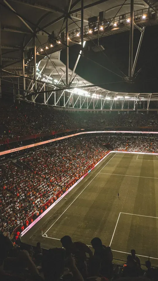 ### The Anfield Perspective: Loan-to-Buy Clause Negotiation – Strategy and Risks