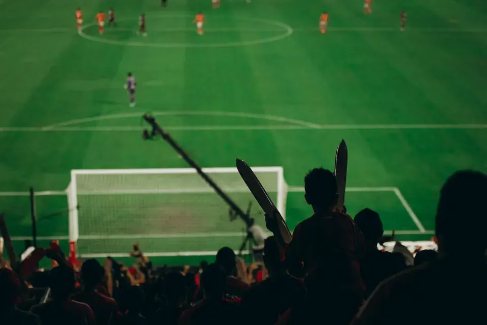 Transfer Negotiation Checklist: From Initial Contact to Signing