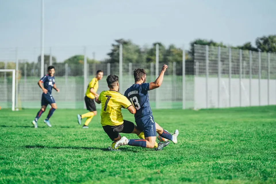 Using Player Performance Metrics for In-Play Betting